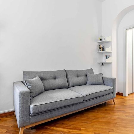 Appartamento Joivy Charming Flat Near Duomo Di Milano Esterno foto