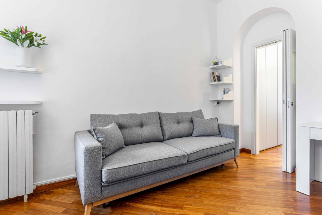 Appartamento Joivy Charming Flat Near Duomo Di Milano Esterno foto